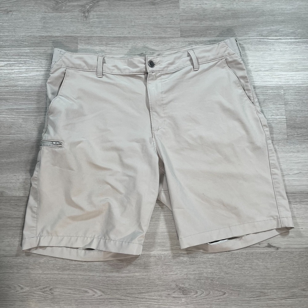 Lee Performance Series Tri-Flex Shorts Mens Size 40 Tan Super Stretch